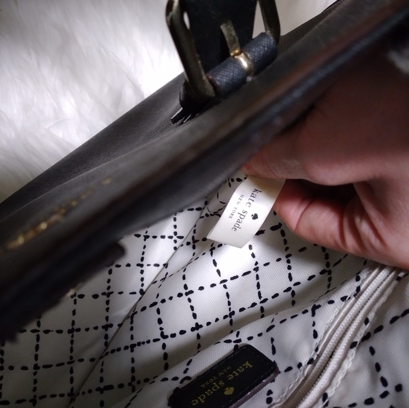 Kate Spade Crossbody - Picture 3 of 10